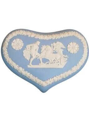 Vintage Ceramic 2 pc Jewelry Box Shaped Like A Heart, Faux Ivory, Tiny Chip Side